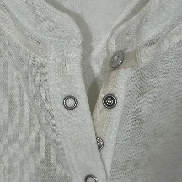 Free People What's Good Henley Top Size Medium Short Sleeve Tee Cotton Linen - Picture 8 of 11